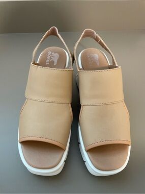 Sorel Women's Beige Slingback Platform Sandal